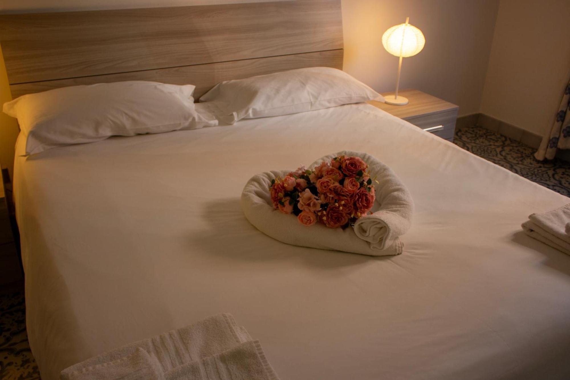 Suite Della Villa Лече Екстериор снимка