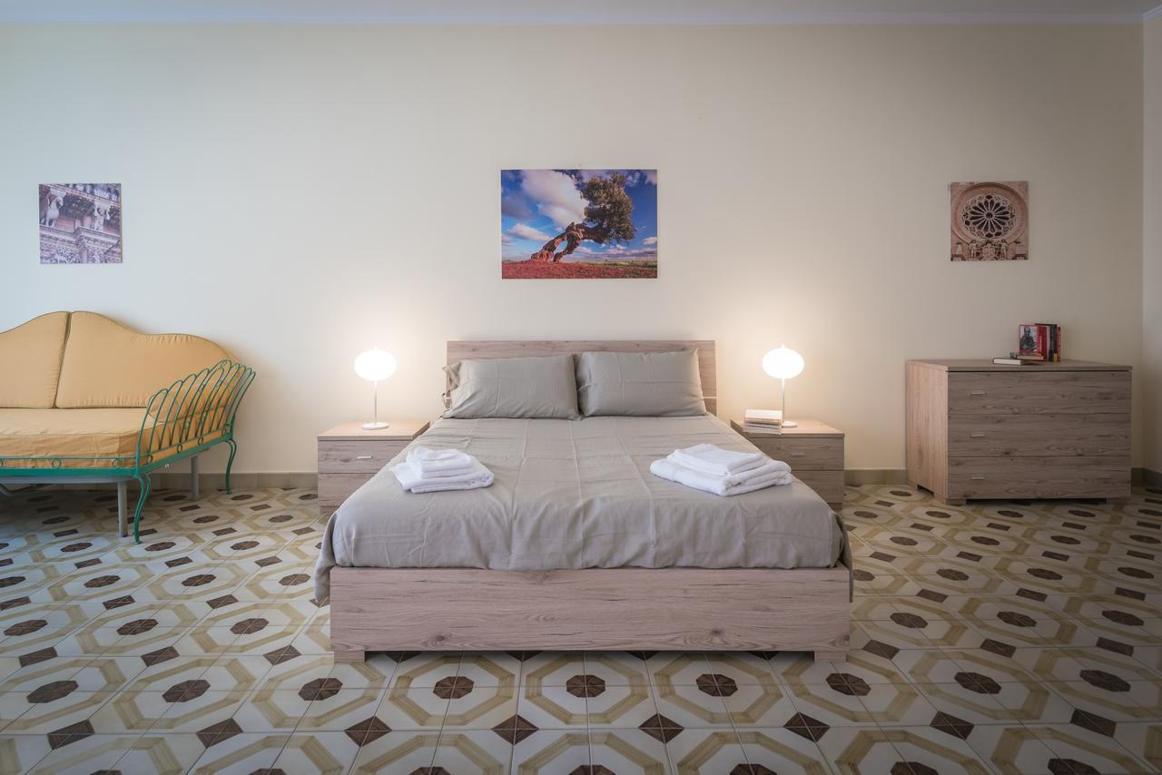 Suite Della Villa Лече Екстериор снимка