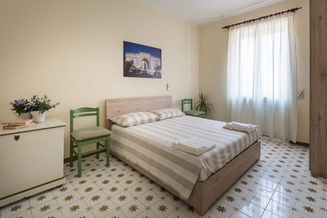 Suite Della Villa Лече Екстериор снимка