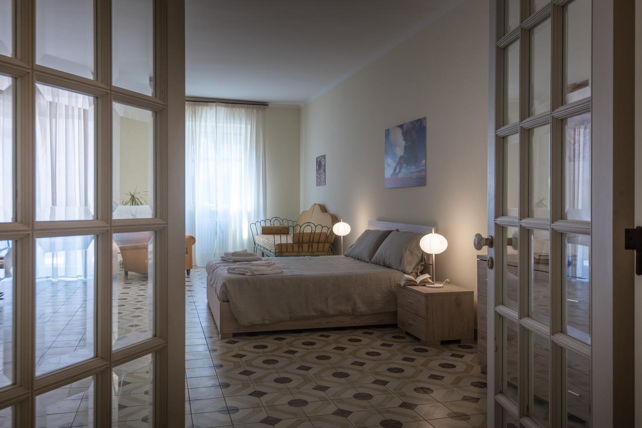 Suite Della Villa Лече Екстериор снимка